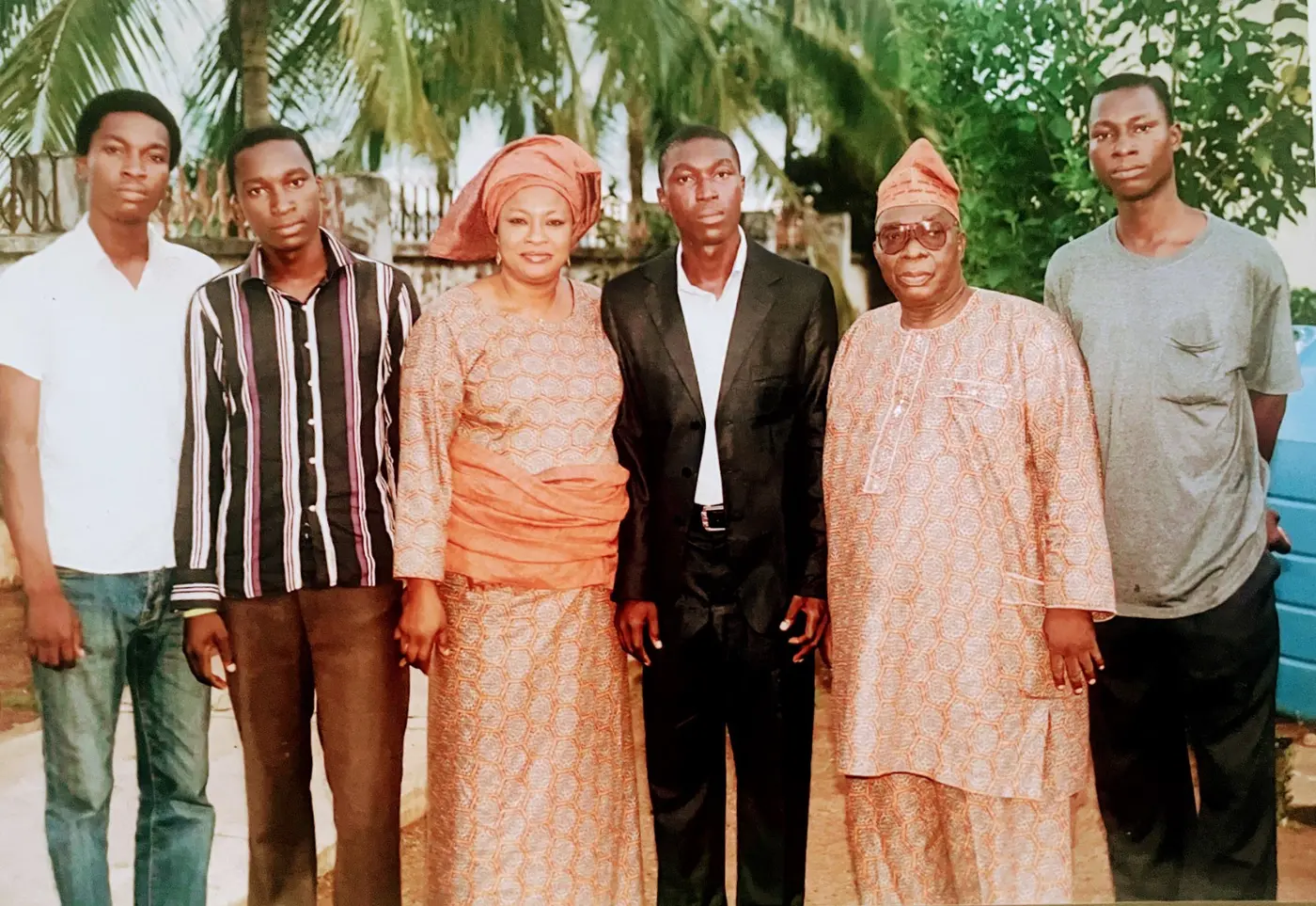 Chief Abraham Kusemoran Medaiyese with family